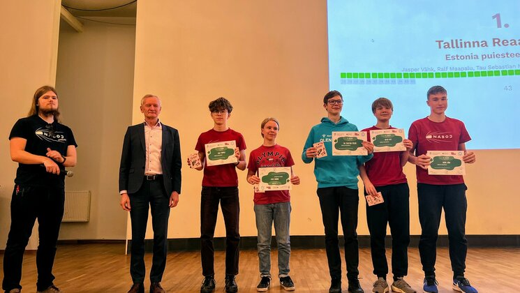 Rahvusvaheline matemaatikavõistlus Náboj noorema rühma I koht Tallinna Reaalkoolist